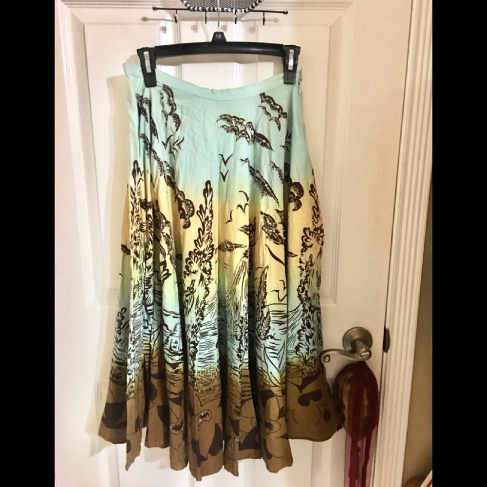 Woman skirt